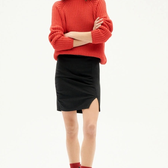 THINKING MU Lara Skirt Black
